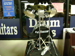 DRUM SETS - LUDWIG PERCUSSION